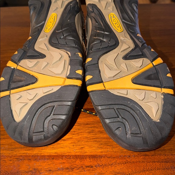 Keen Targhee II Waterproof Hiking Shoes Mens Low Boots Brown Waterproof US 12 - Picture 13 of 14